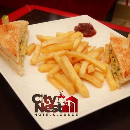 City Nest Hotel Ogombo Zewnętrze zdjęcie