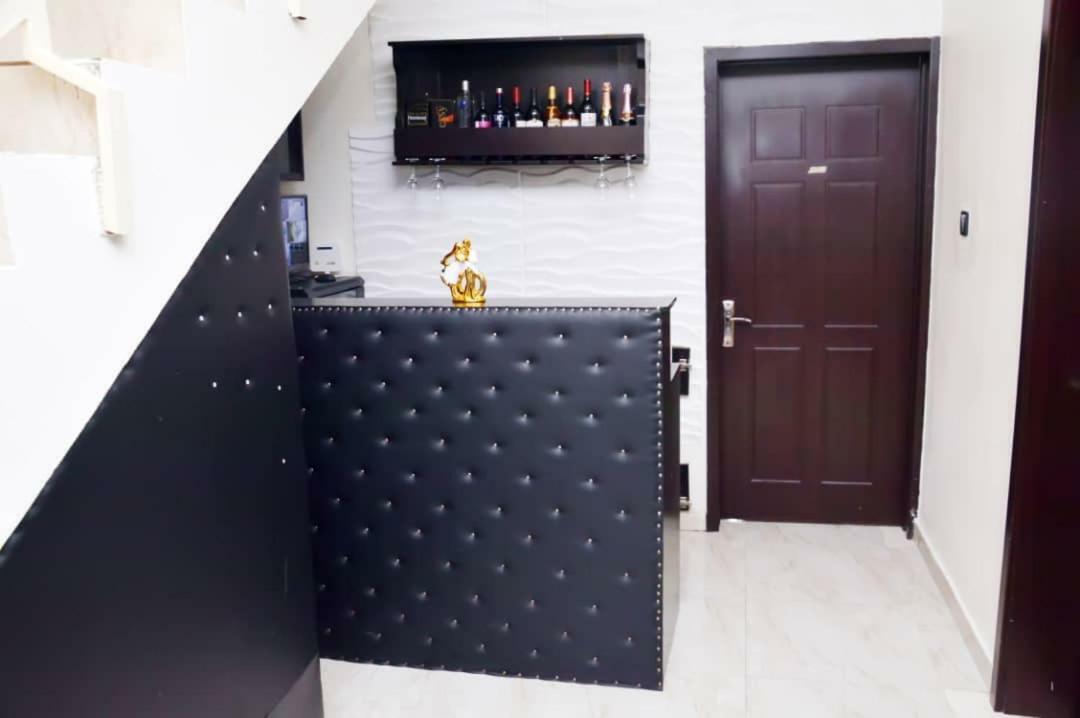 City Nest Hotel Ogombo Zewnętrze zdjęcie